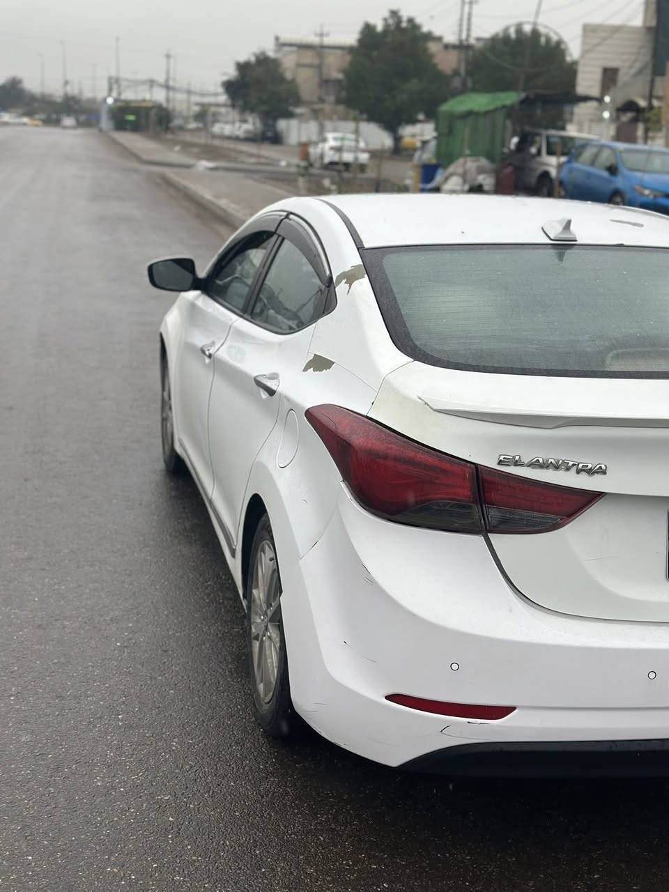 سلام عليكم النتره 2016مركيه اليبل واحد دوخله مكفوله سياره مكينه 1800دوش تبريد ثلج صدر تخم تاير مابيه اي نقص رقم بغداد بيه خمس قطع صبغ أبيع حزام حدثه مال مريكه حافت البنيد  وبيه مكانت زغار تشليع سعر 93وبيه مجال بصيط مكان سياره بغداد حي جهاد ***********
