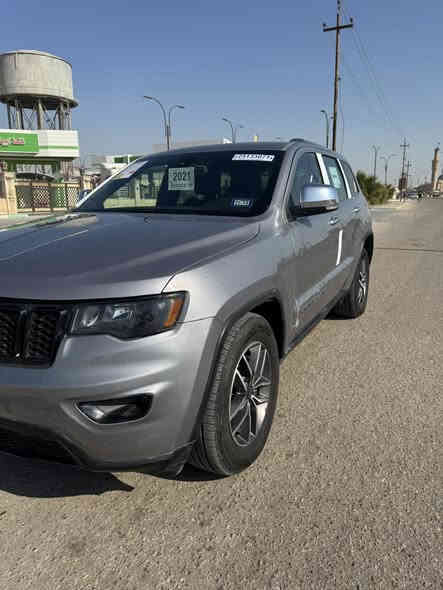 السلام عليكم جيب لاريدو  21 اصل بسمي لبيع وارده جاملغ  وبنيد  السعر 215بيه مجال اتصال عل هذه رقم ***********
