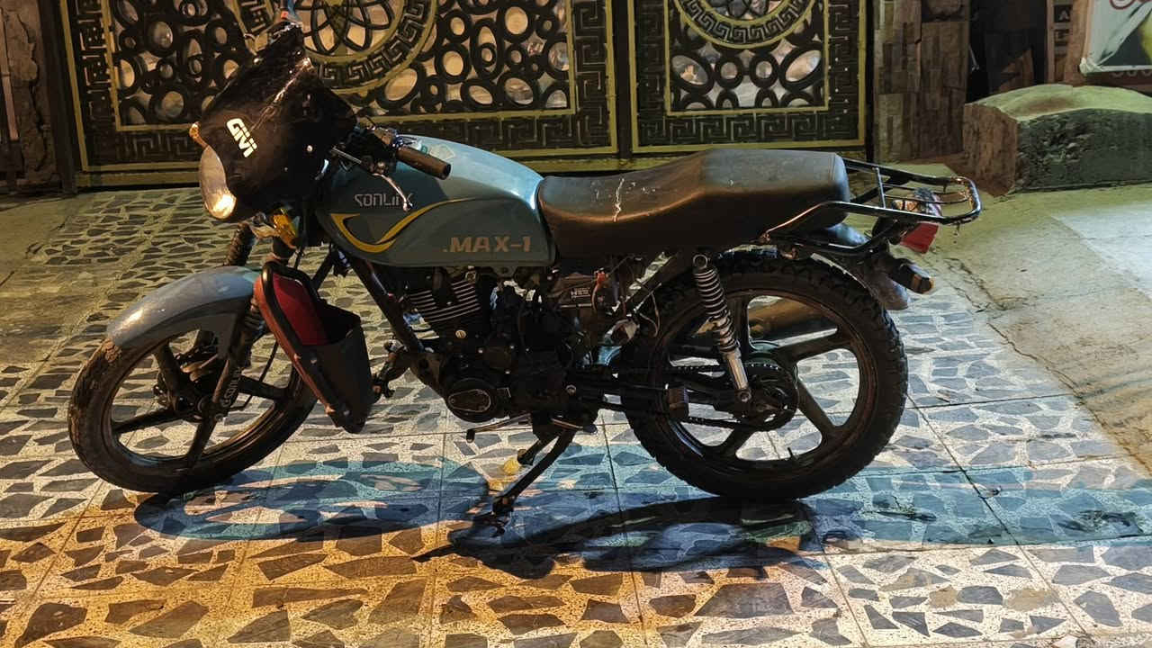 السلام عليكم
شاينك 24 / 5 گير
مكينه مكفولة دراجة نضيفة ماشية 16 الف مابيها اي مشكلة كهربائياتها شغالة 
الدراجة ما مشتغلة دلفري مجرد اروح بيها للدوام وارجع
دراجة كاملة مكملة بيها نقوصات جدا تافهة
625 بيها مجال قليل
سبب البيع طالب سادس ومحتاج الفلوس
***********
موجود واتساب
بغداد الدولعي
