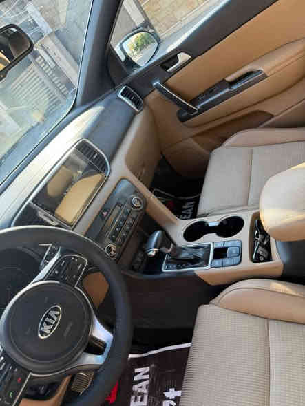 سلام عليكم سبورتج خليجي ماشيه 110 موديل٢٠١٧ رقم جديد وهزه جديده بأسمي فول مواصفات عده البنوراما مكفوله من الصبغ والضربه 
المواصفات
بصمه تشغيل
بصمه ابواب
اشارة ترحيب عند الاقتراب
سايد بريك بصمه
ثلاث وضعيات قياده
سبورت+ايكو+نورمال
شاحن لاسلكي واير ليس
حساس خلفي +حساس امامي
شاشه اعطال
داخل لونين عسلي
نظام نزول منحدرات 
كشنات كهرباء جهتين
اوتو هولد
ويل ١٩/ ٥ويل 
تبريد مناخ منفصل 
مكينه٢٠٠٠دوش مكفوله من الفتح والتنقيص والتبخير 
تبريد قطعتين مضبوط وثلج
كير ع وضع الشركه 
رقم بغداد الجديد بأسمي 
هزه جديده
بيها طلقه بالباب الخلفي مسويها بالكارت وبيها رصعه كلش صغيره بالباب مال السايق 
وبيها رصعتين كلش صغار بالقماره اثر حصوايه  
 رقمي/***********
مكاني بغداد البنوك 
السعر١٨٠ وبيها مجال كلش بسيط
