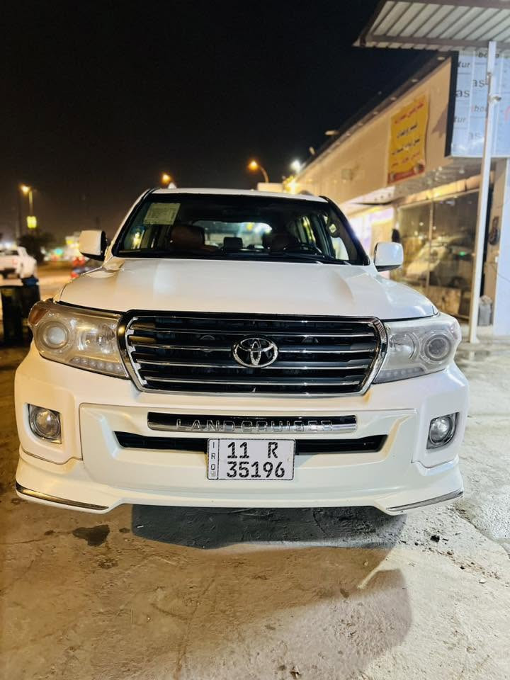 سلام عليكم لاندكروز مديل 2008محدثه٢٠١٤
جاهزه للاخير مال جناي مصبوغه حزام جماليه جانت قبل درع وشايل الدرع بسمي حاليا ومصفيها ع ايدي من حداديه ونواقصها كلهن  كير عادي
ترايك من الحله للبصره رقم  بغداد مشروع وطني مصفرها من كلشي سياره خير من الله مكينه وكير كفاله مكانه الحله السعر 
200مكلف بنشر مامتواجد علفيس ***********
