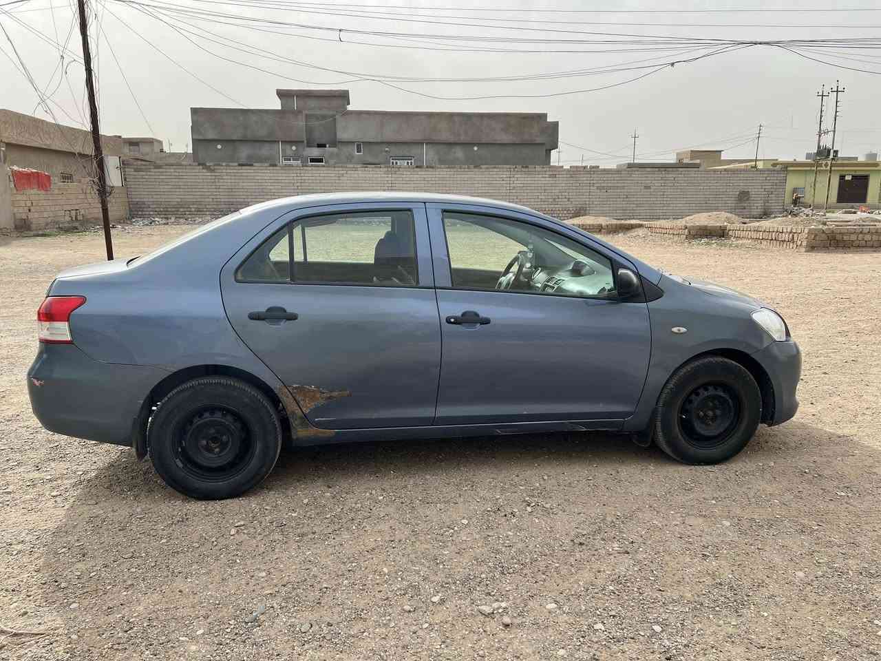 يارس 2010 خليجي رقم صلاح الدين بسمي كير محرك شرط بيها قطعتين بدون دواخل سياره نظيفه (كير عادي)
السعر 80 وبيها مجال

***********
