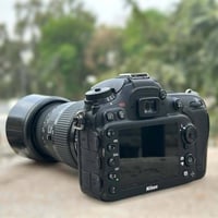 نيكون D7100 • زووم 70-300 • بطارية أصلية