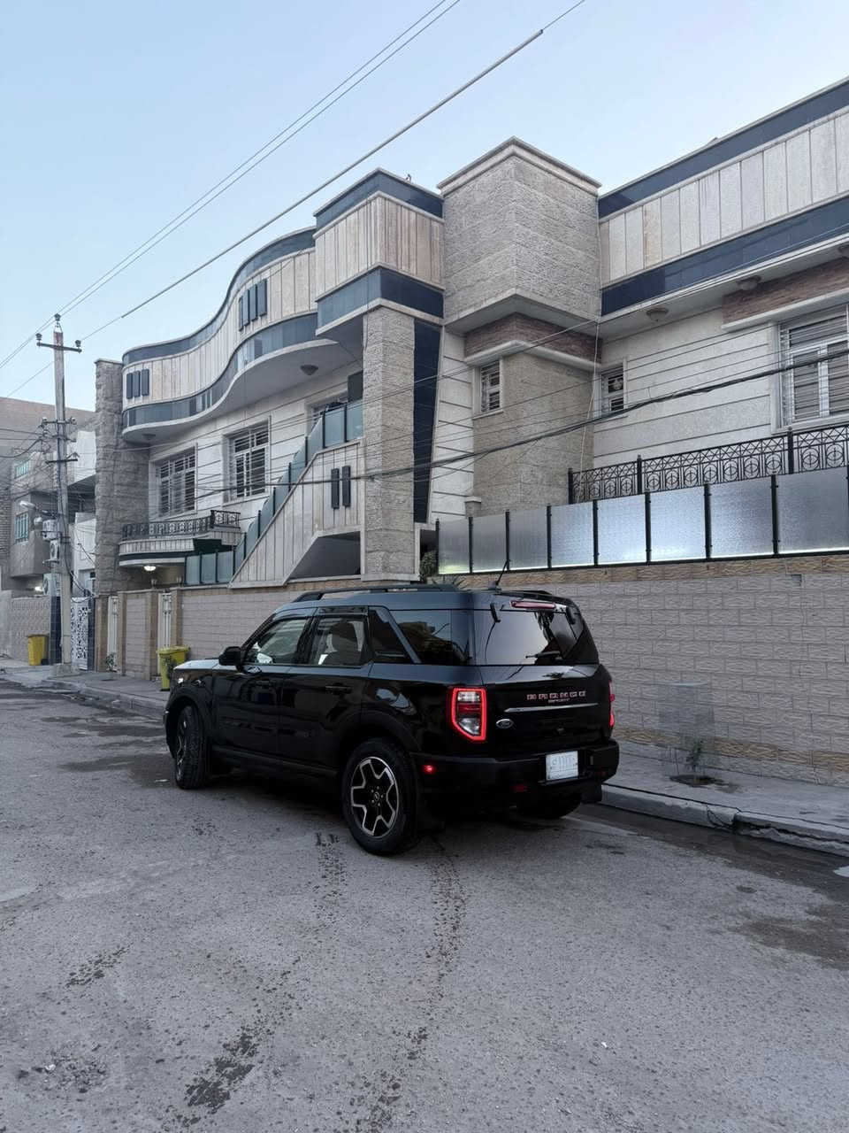 لبيع فوره بورنكو
موديل 2021
حجم لمحرك 1500 تيربو 
حادث مبدل جاملغ وربع لبنيد صبغ 
ايرباك سترين طاك
سياره بسمي واني لمستورد من 2021 
فول بدون سلايت 
صور لحادث مرفقه
مكاني كاظميه 
السعر 165 وبيه مجال 
الاستفسار ***********
