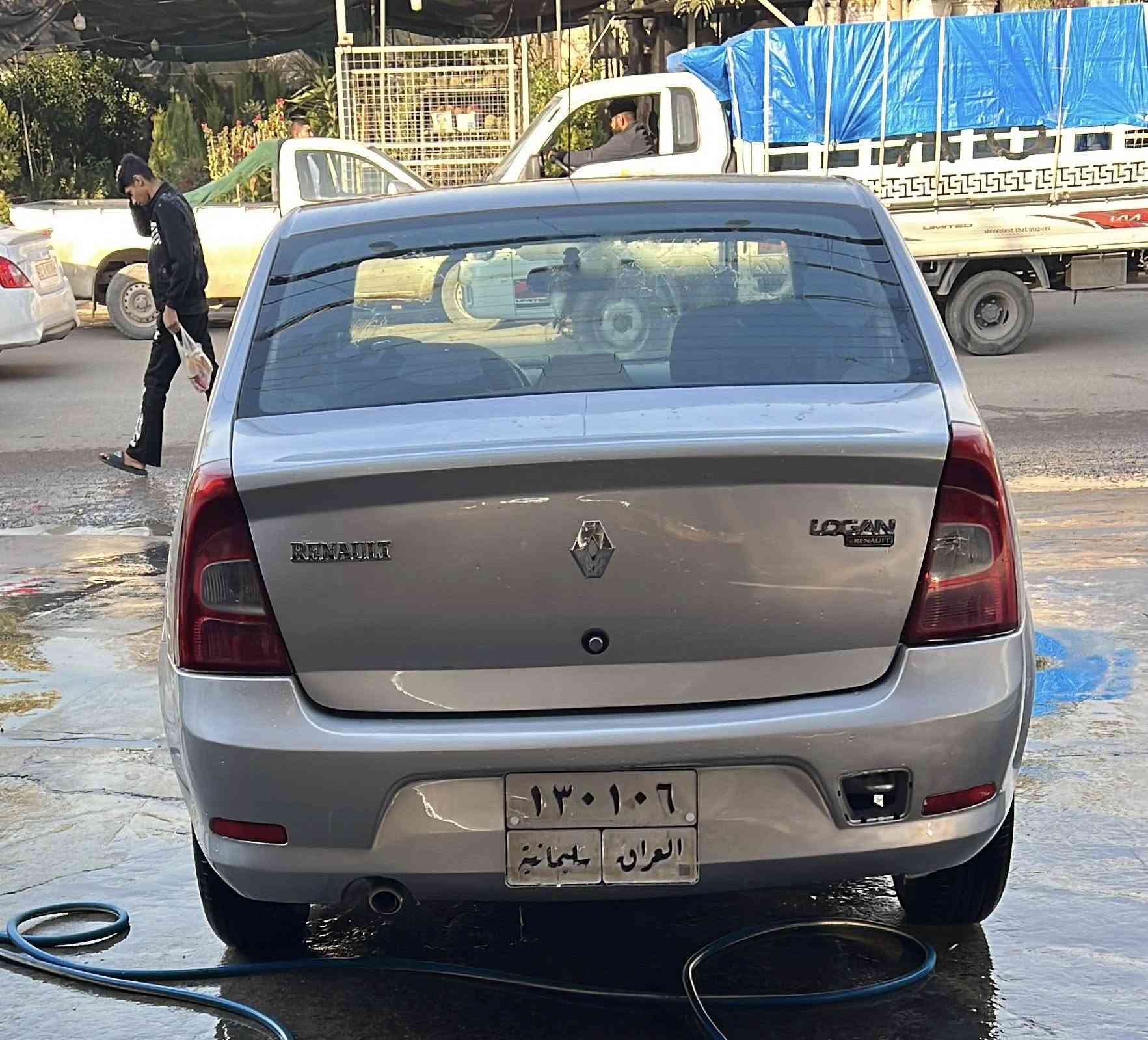 رينو 2010 فرنسي اوتماتيك. جاهزه تبريد شغال للبيع مكان السياره بغداد ***********. سعر 55 و بيها مجال
