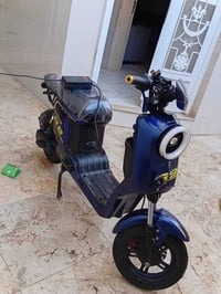 دراجه شحن للبيع ار 9 2026 السعر 400 وبيها مجال شيء قليل الرقم اللي يري...