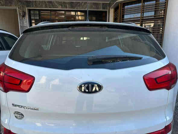 السلام عليكم 

مكلف بالنشر كيا سبورتج بانروما موديل 2016

مكفولة فقط بيها بعض الملاحظات ماشية 125 الف كيلو متر السيارة خليجية رقم بغداد

للاستفار الاتصال ع الرقم التالي سعر السيارة 17500& بيها مجال بسيط

‭0790 190 0686‬ بغداد
