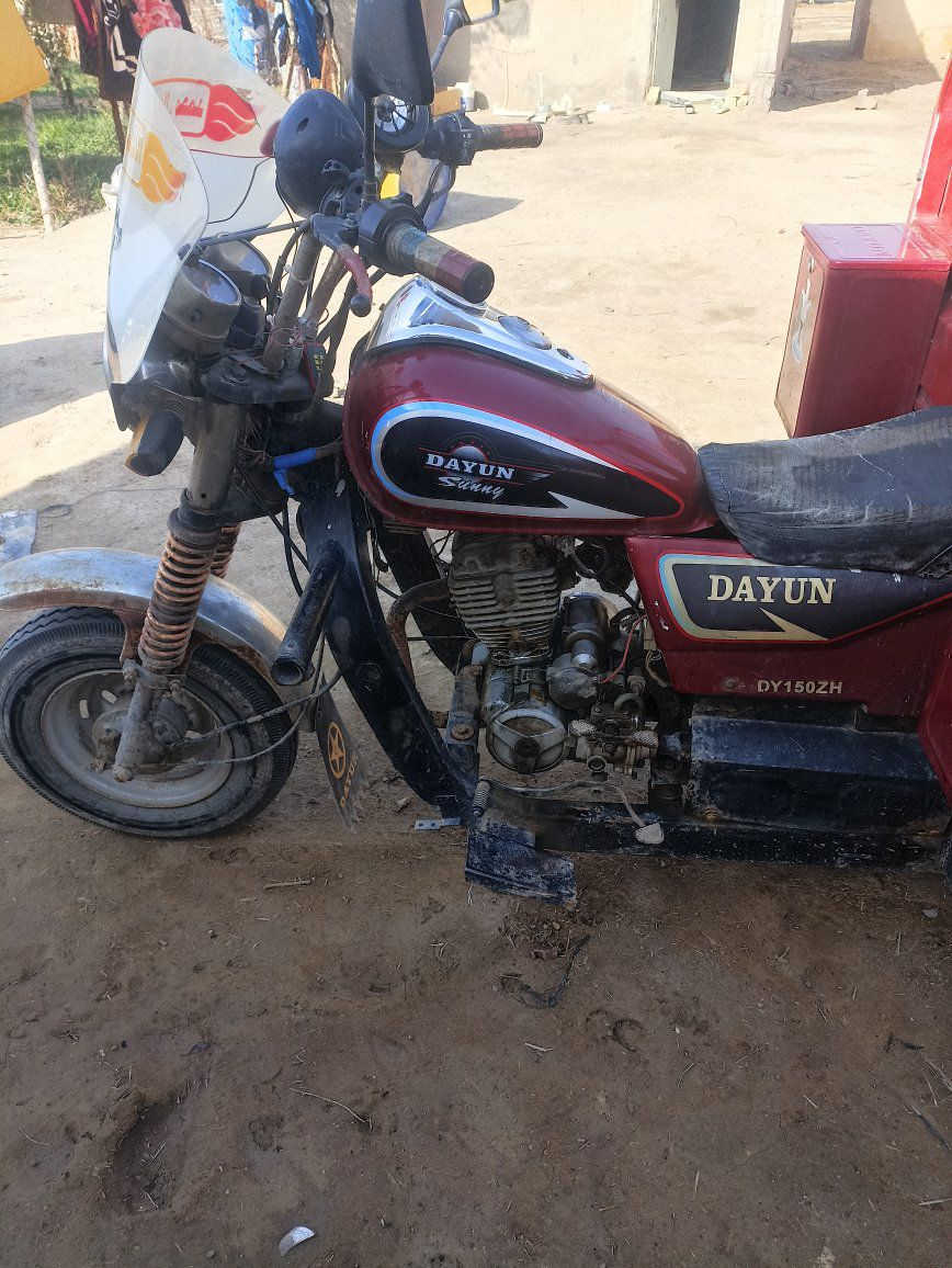 السلام عليكم ستوته البيع كلك  شاصي ومحرك مكفول السعر 700 بيها مجال 
مكان واسط الحي


**إذا كنت صاحب هذا الإعلان وتريد حذفه لأي سبب، رجاءا أرسل رسالة إلى الدعم الفني**