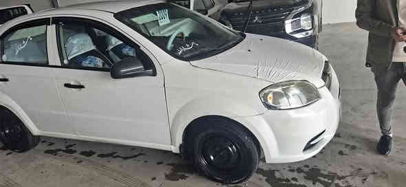 افيؤ 2009 4 بارچةي سبخة بي داخلي
كير مةكينة بةشةرت رةقم سةنةوي 
نوي تحويل وةكالة بةشةرت
ناونيشان قةزاي بةردةرةش 
سعر 57
رةقم تلفؤن ***********
