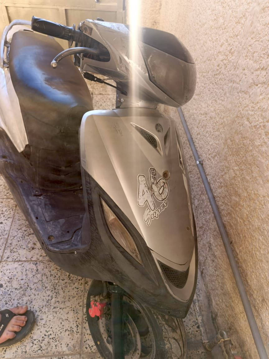 السلام عليكم ماكس ثعلب 140 دراجه نضيفه بس الكفرات مصبوغ وتكدر توخر الصبغ ولو ممبين هوه 
الدراجه مابي اي نقص كامل فقط البريك الخلفي 
السعر 375 وبي مجال بسيط 
اني ماعرف بلضبط شبي ومابي تاركه بلبيت صار فترا طويله بس مرات اشغله واطلع بي اجيب غراض وارجع 
مكينتها ناعمه 
 بغداد مدينه الصدر / رقمي ***********
