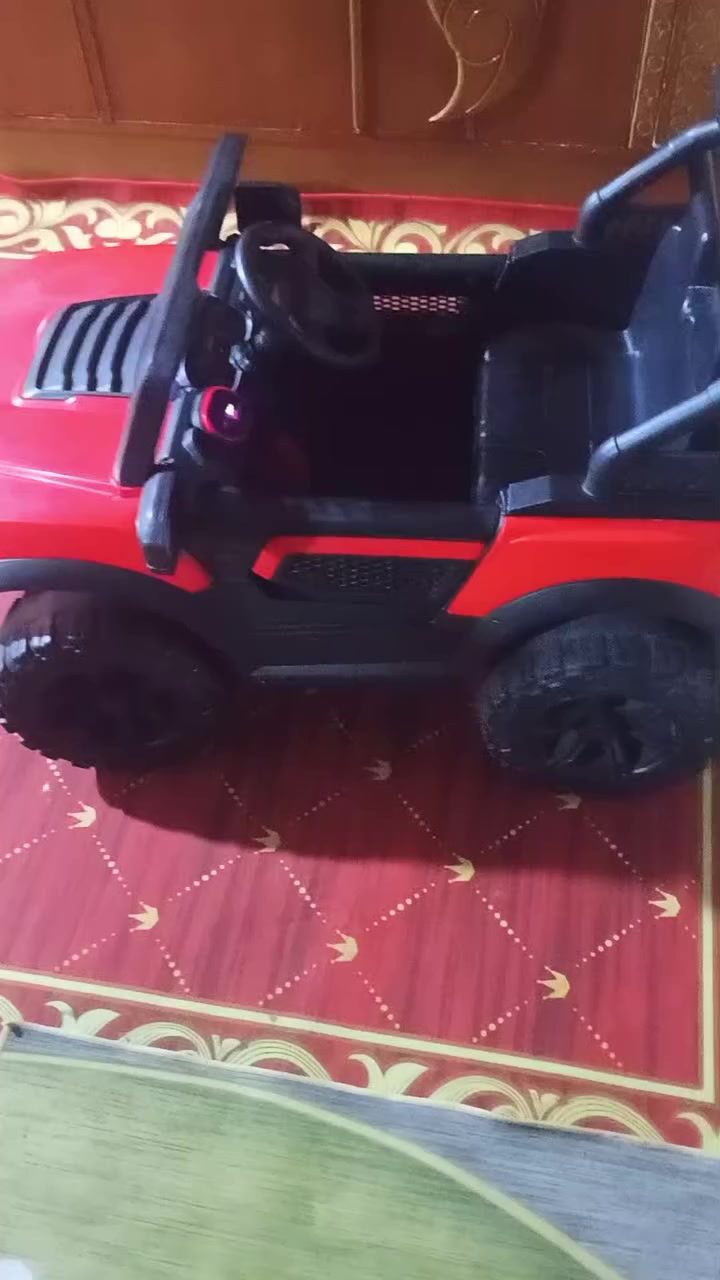 السلام سيارة للبيع  بيها عطل بس على ريمون تمشي يعني من دوس بانزين ما تمش وكلشي شغال بيها نضيفة سعرها 60 وعطلها بسيط


**إذا كنت صاحب هذا الإعلان وتريد حذفه لأي سبب، رجاءا أرسل رسالة إلى الدعم الفني**