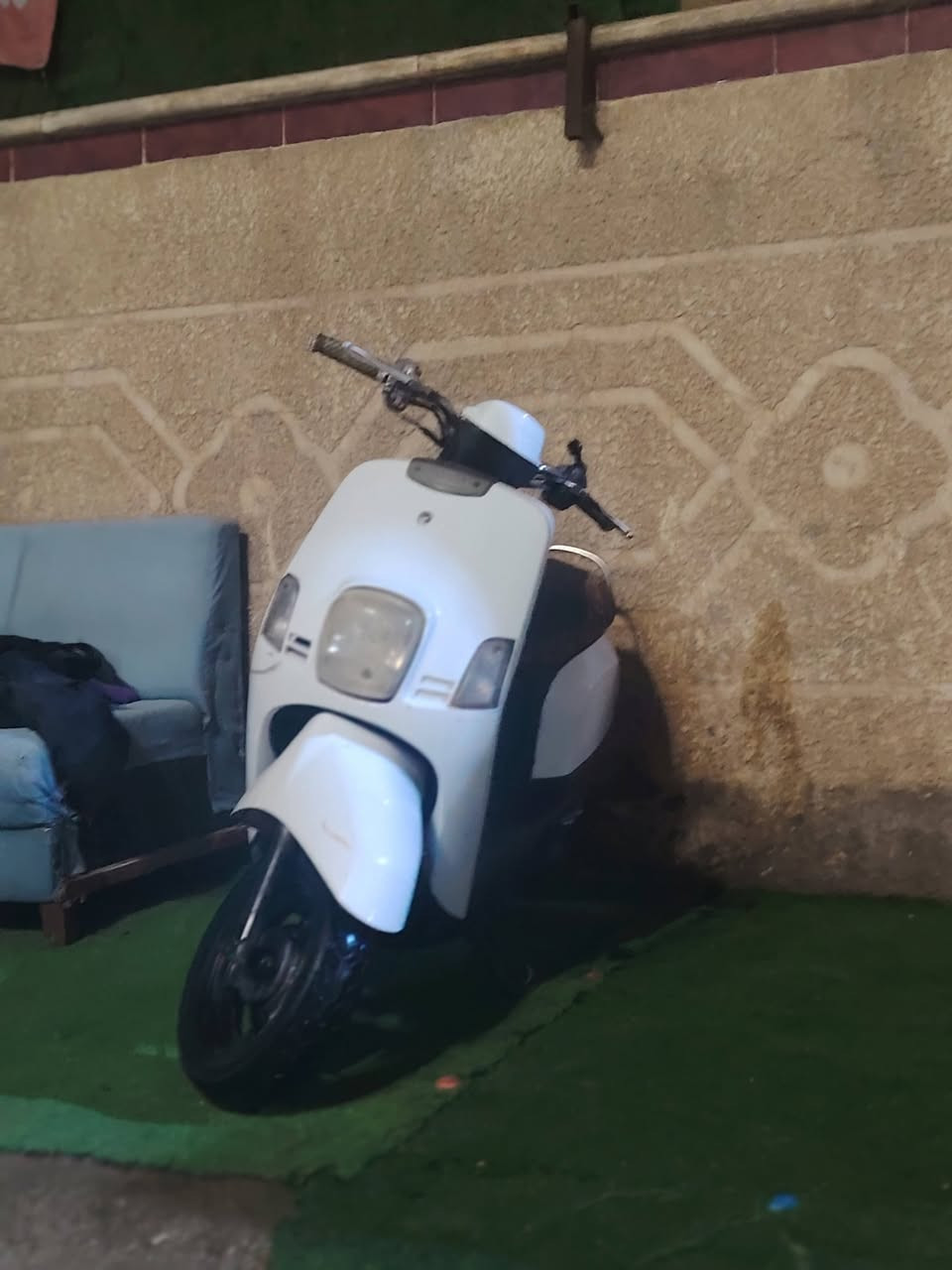 سلام عليكم دارجه بوليس للبيع السعر 400  بيهه مجال حك الجيه مكاني الشعله الرقم *********** الدراجه خير من الله اكفلك بيهه من الحلال ول حرام تجي تاخذهه من بابي اذا اكو مرواس نزل ول رزق ؏ الله
