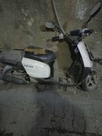 كوم حديد مكاني بغداد  السعر 100 قفل  الرقم 07754826792