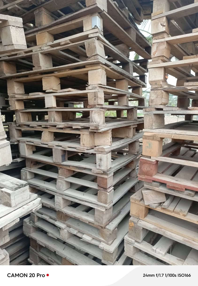 السلام عليكم
سكيب 80/120 صاحي و تصليح 
سعر 4000 مكاني بغداد ناحية الرشيد 
***********
