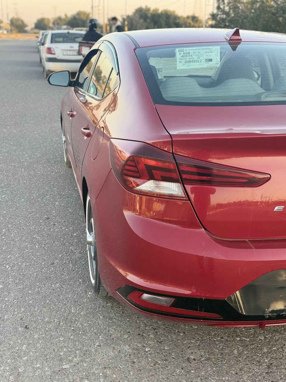 سلام عليكم
الانتره موديل 2019 وارد أمريكي حادثه البنيد صبغ وقبق جنطه كلير من امريكا فقط نص فول لايت زنون سياره حلوه وجاهزه ربع مذب عليه كير يتي المرغوب مكينه 2000 دوش سعر 124 وبيه مجال مكان سياره كربلاء  ***********
