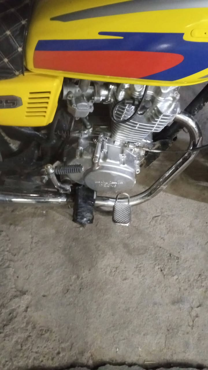 دراجة للبيع تايكر  كلك كلك محرك موديل, 20 شاصي موديل 12 دراجة كل نقص مابيه كبل للشارع سعر 350 معامله خصمها 300 موشراي لا تعبني وضل سولف الي يريدها يتصل ***********
