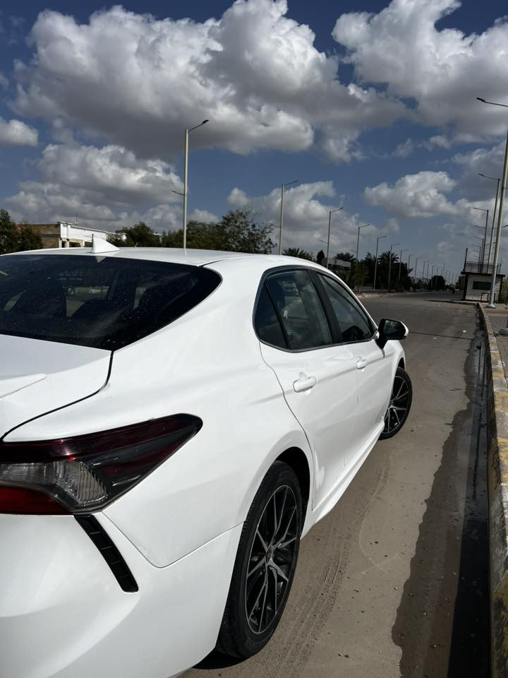 كامري 2024 se فول عده الفتحة
ابيض رقم بغداد بسمي مكفوله من الصبغ فقط بارد بالجاملغ  الخلفي 
سعر 215 وبيه مجال ***********
