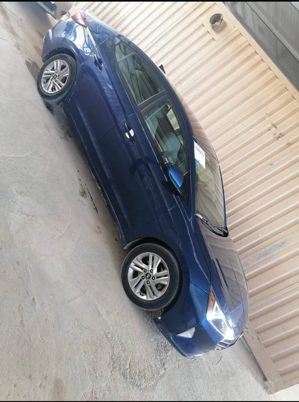 النترا 20 معوقين 
حادثه فقط طرف البنيد 
كير At مكينه 2000 دوش 
نص فول 
السياره بالبصره السعر 124 بيه مجال بسيط
*********** البصرة, العراق
