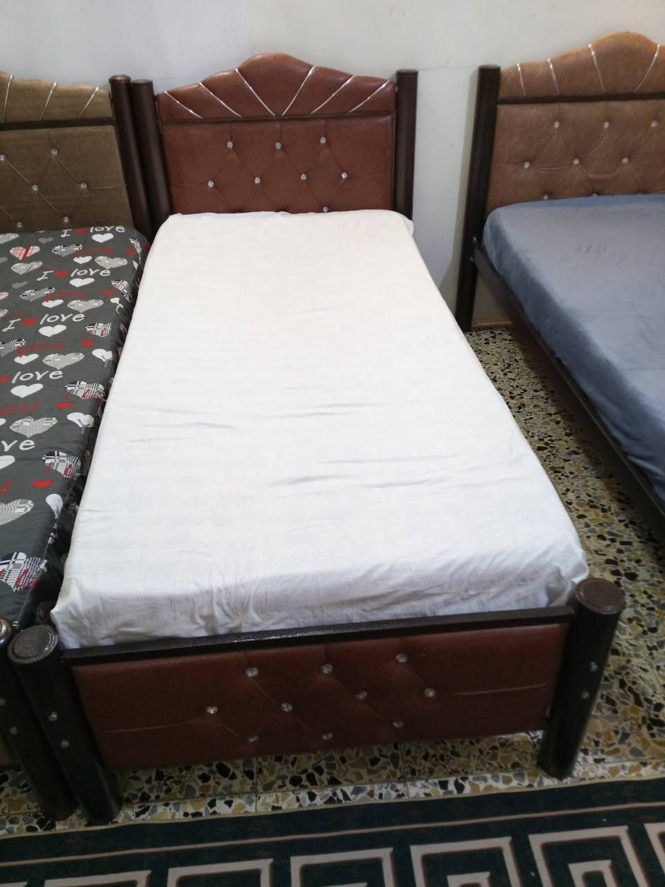 جرابي للبيع عدد3 جديد الوحدة عله60 عنوان الشعب الثعالبة وبيهن مجال بسيط


**إذا كنت صاحب هذا الإعلان وتريد حذفه لأي سبب، رجاءا أرسل رسالة إلى الدعم الفني**