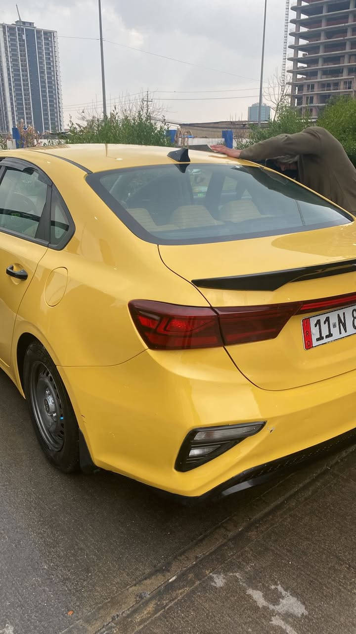 فورتي 2021 وارد أمريكي حادثه موجود بصور سياره نضيفه ومابيه كل نقص رقم بغداد بسمي العنوان بغداد الزعفرانية *********** السعر ١٢٣ وبيه مجال قليل للشراي
