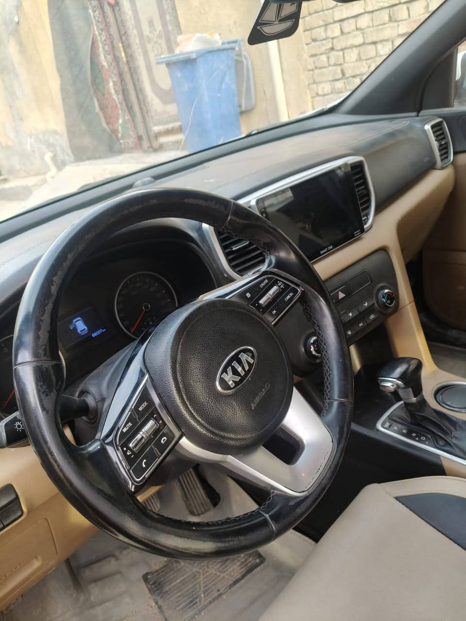 السلام عليكم سبورت موديل 20 مكفوله ماعده بارد واضح بل سونار فول ماعده فتحه ماشيه 66الف مكاني  بغداد تحويل ثاني يوم سعر 200وبيهه مجال ستفسار *********** أو ***********
