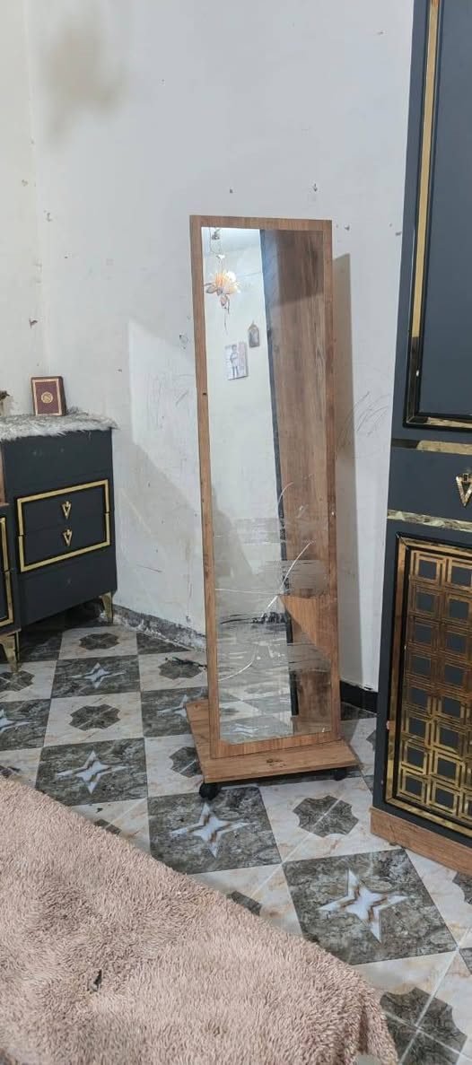 غرفه نوم مرتبه كلش سعر مناسب جدا شراي يتفضل خاص
مكان البطحاء


**إذا كنت صاحب هذا الإعلان وتريد حذفه لأي سبب، رجاءا أرسل رسالة إلى الدعم الفني**