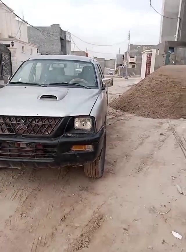 سلام عليكم اللبيع بيكم مسبوشي سياره بيعها عله وضعها سياره شوفت عينك عندك مقطعين قبل الحادث ورا الحادث  محرك كاز مال ستاربكس جديد سيارهداخلها جديد الاستفسار اتصال عل ***********
