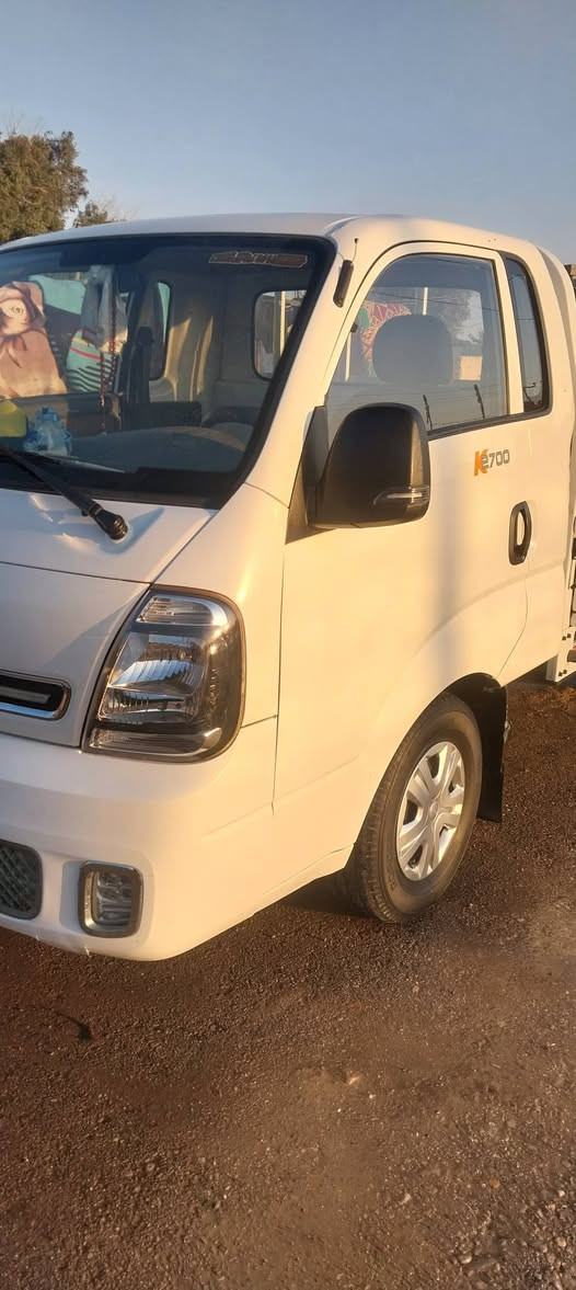 السلام عليكم كيه بنكو البيع موديل 2022مكفوله كفاله عامه ماشيه 96الف حقيقي *********** السعر147
