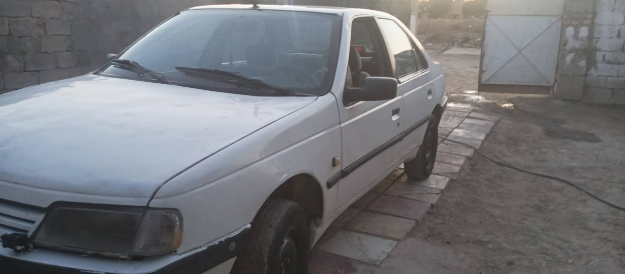 سلام عليكم سيارة بيجو رأوا موديل 2009 مكينه تبخر لكير 3ميجي فقط تحم تاير صدار امامي خلفي خير من آللة سعر 15ورقة وبيه مجال قليل لبكان سلمان باك لمدائن التكفل سرقه وعشائر ***********
