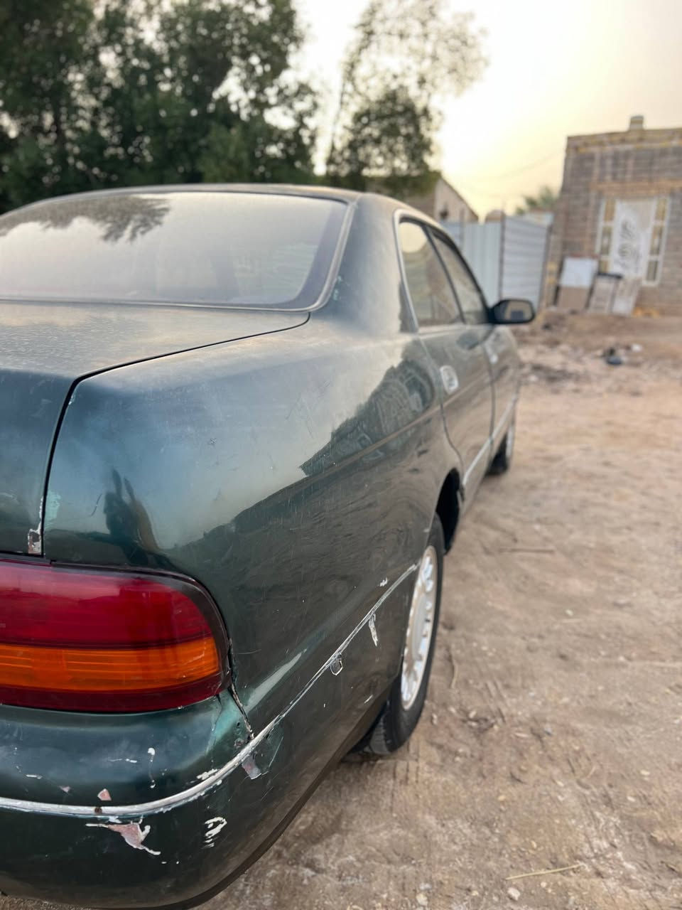 سلام عليكم حبايب  بطه للبيع خاليه من العيب الشرعي كفاله ضربه وكص ونقل سياره كلش حلوه وناعمه ترايك 180 مكينه كير كفاله حداده 100/100 تخم تاير جيس باتري كارتون فقط نواقص بسيطه بطانه باب خلفي كهربائيات كامله سنتر لوك ريمونت رقم بغداد مشروع وطني تحويل شوكت ميعجبك دواخل كلش حلوه مكاني ذي قار سوق الشيوخ السعر ( 39 ) وبيها مجال ***********
