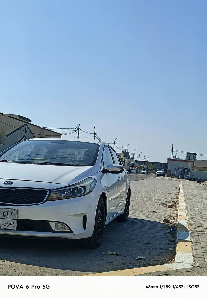 السلام عليكم كيه سيراتو مديل 17 وارد خليجي كفاله تبريد تدفائه كله شغال ما عايزه شي مكينه 1600  مكاني نجف (***********)
