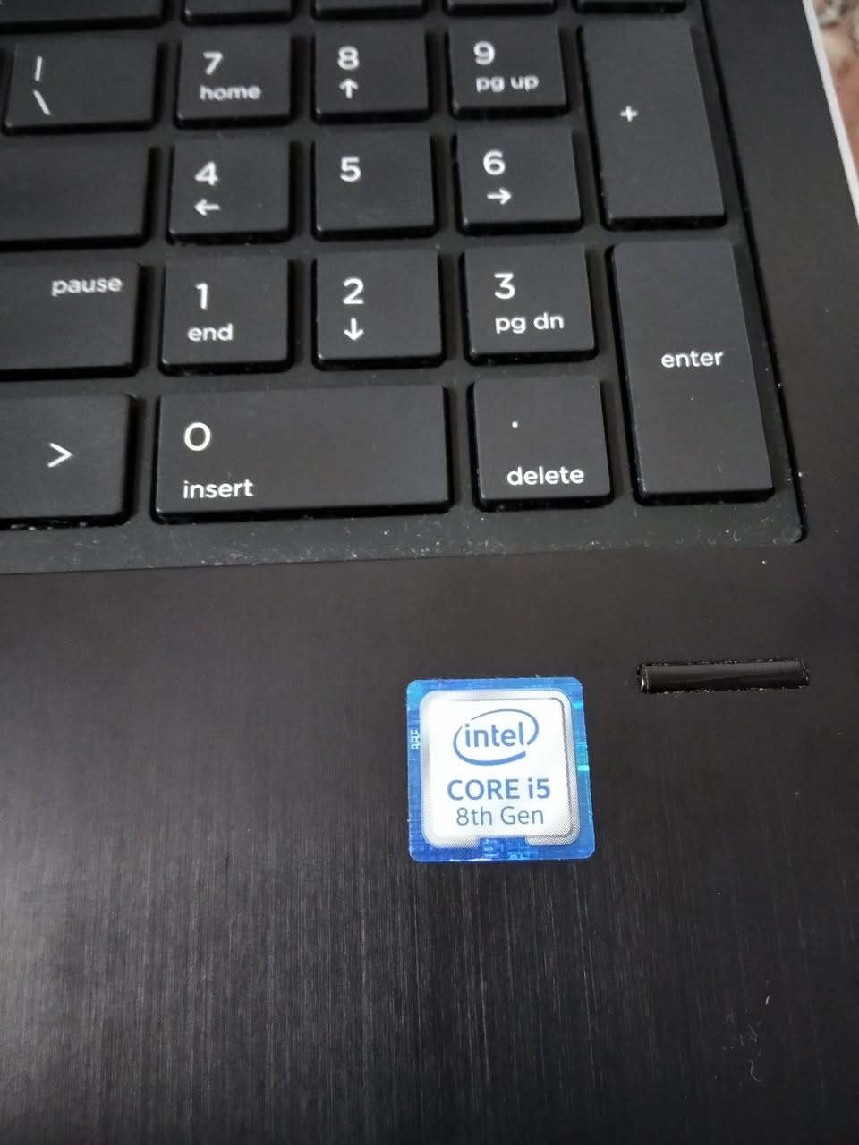 للبيع لابتوب hp 
معالج core i5 جيل ثامن
رام 16G
هارد 256 SSD
قياس 15.6
الجهاز استخدام كلش قليل 
مكاني بغداد


**إذا كنت صاحب هذا الإعلان وتريد حذفه لأي سبب، رجاءا أرسل رسالة إلى الدعم الفني**