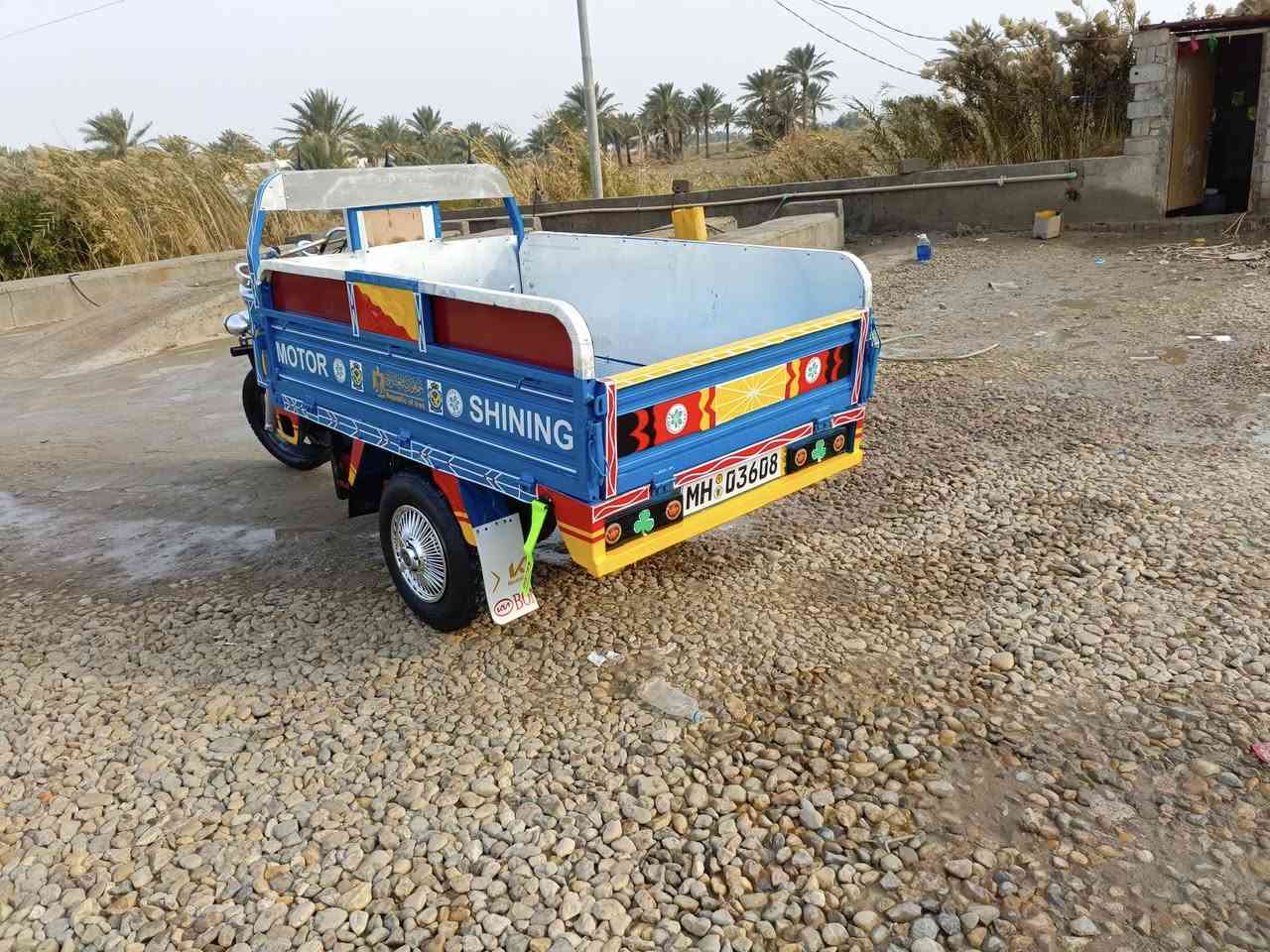 سلام عليكم ستوته للبيع موديل 15محرك 25جديد توني شاده مكفوله كفاله عامه مابيهه اي نقص  نضافته شوفت عينك كهربائيات كلهه جديده تخم تاير جوبلس اوراق اصولي شاصي ركبه مكفوله مكان الحله شوملي سعر 1250وبيهه مجال ‏‪***********‬‏
