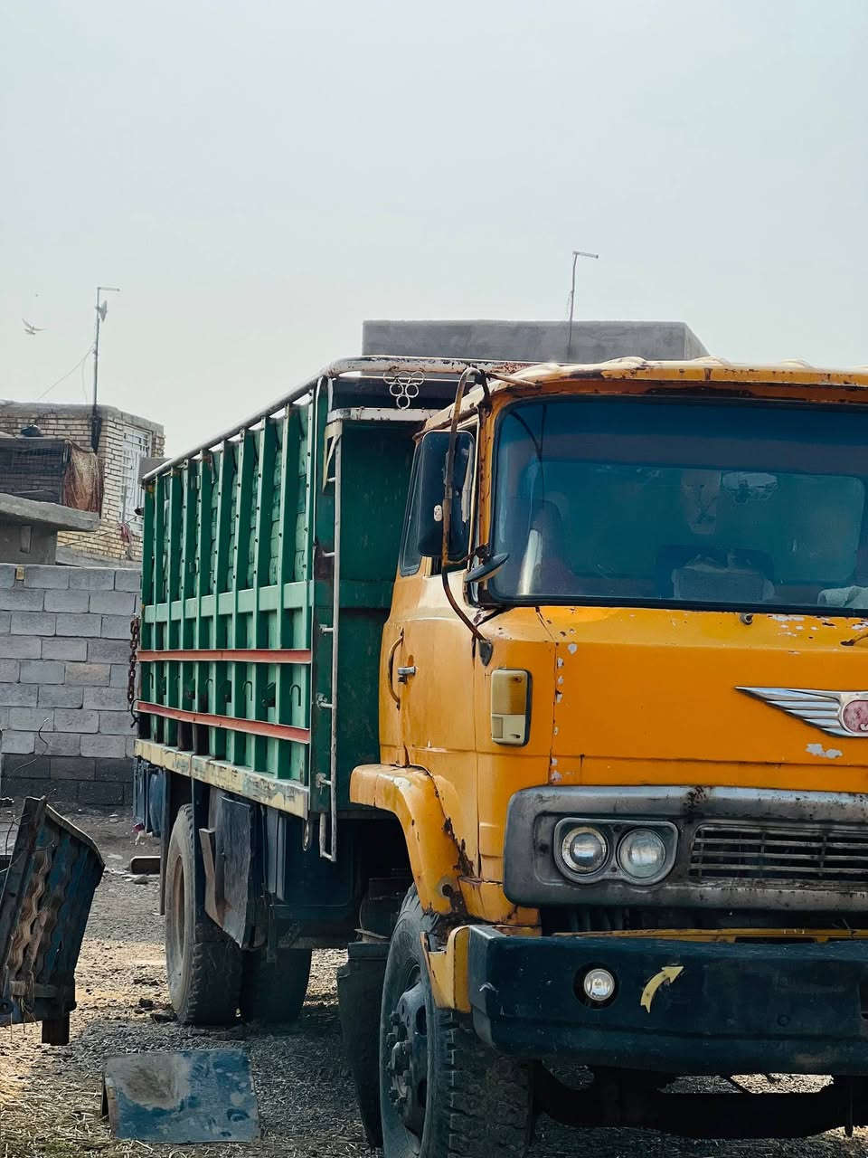 هينو للبيع رقم صدامي للاستفسار الاتصال على الرقم الآتي ***********
