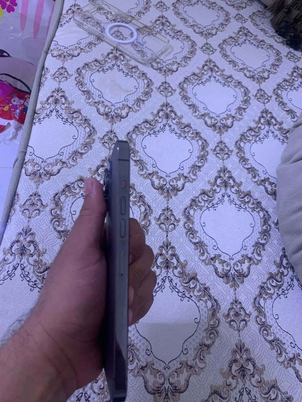 السلام عليكم
ايفون 13 بروماكس

بطاريته 88 حقيقي بدون رفع

والتليفون كلش نظيف وكله بلادي ما امبدل بي اي شي  اشتريته قبل شهر والله حتى سيم كارت ماخليت بي اخذته ب750 الف هسه ب700 اريده وبي مجال


**إذا كنت صاحب هذا الإعلان وتريد حذفه لأي سبب، رجاءا أرسل رسالة إلى الدعم الفني**