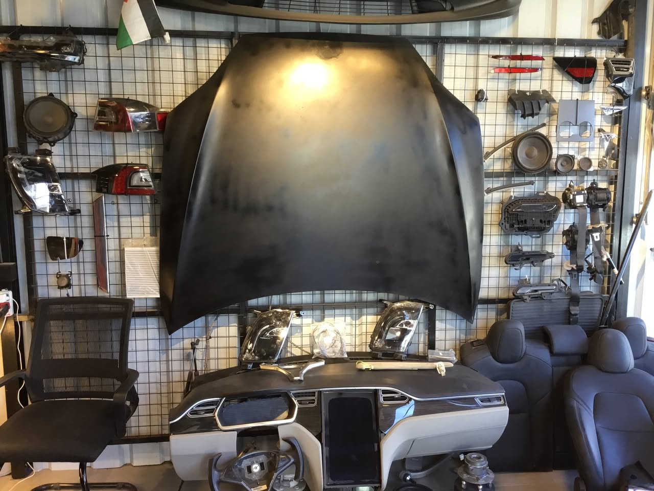 �⚡ أصحاب سيارات Tesla في الأردن
يتوفر جميع قطع سيارات التسلا الأصلية والمستعملة بحالة ممتازة

(ميكانيك – كهرباء – بودي – بطاريات – شواحن – كمبيوترات – حساسات – شاشات – اكسات -كفات-بوكسات - جنطات )

توصيل مجاني لجميع مناطق المملكة 🚎

فحص مجاني على السيارات 

افضل سعر على الكميات 

 كفالة خطية على القطع  

اسعار منافسة 

📞 للاستفسار والتأكد من توفر القطعة اتصل الآن:

☎️ عيسى حتر

07 90 90 89 90

الكمية محدودة لبعض القطع — تواصل قبل ما تخلص!


**إذا كنت صاحب هذا الإعلان وتريد حذفه لأي سبب، رجاءا أرسل رسالة إلى الدعم الفني**