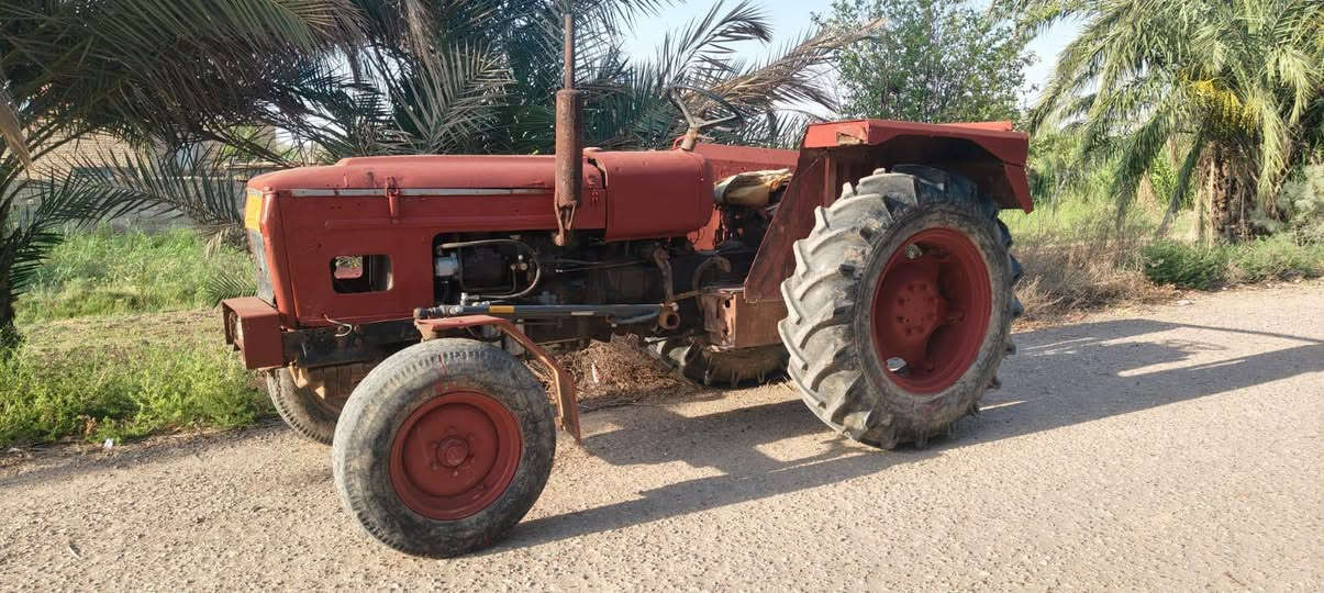 سلام عليكم دركتل للبيع  موديل 79 جاهزه من كلشي رقم وسنويه   مكان ميسان ***********.   ***********
