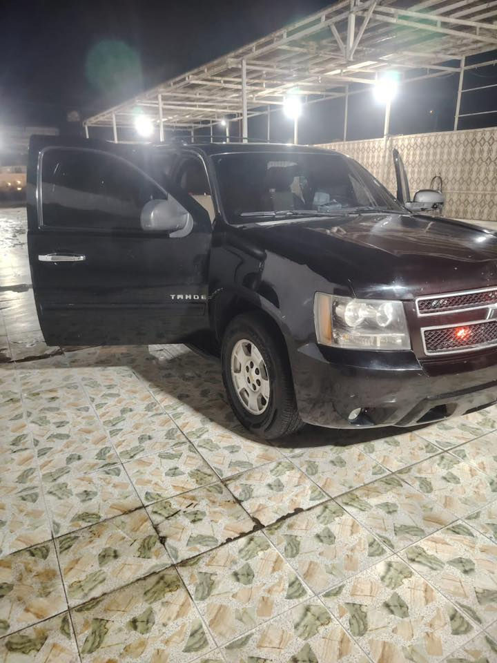 سلام عليكم تاهو أدوات مديل 2012  بدون كص او  حادث كفال عامه   داخل عسلي  كير مكينه كفاله تخم تاير جديد  تحكم ستيرن  كله شغال السعر 90  وبيه مجال  مكان ميسان 
***********
