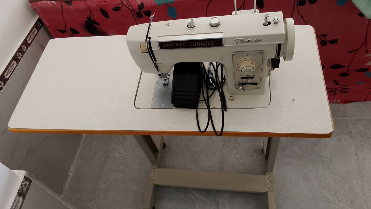 مكينه براذر اريده ب 200 مشكله ماعرفله كلشي مابيه بالله صدامي وياه جنطه


**إذا كنت صاحب هذا الإعلان وتريد حذفه لأي سبب، رجاءا أرسل رسالة إلى الدعم الفني**