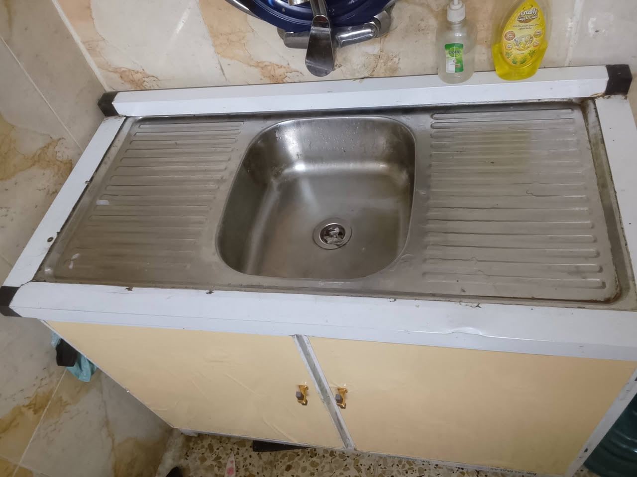 للبيع بغداد الحرية شارع الدور العريض
***********
