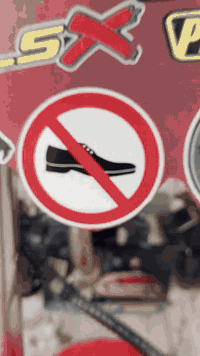 سلام عليكم ستوته البيع موديل 2007شاصي كفاله رقم اسود مداور ليمته ماتريد يداورلك ستوته تعمير 25ستوته شوفت عينك ربع ماذب عليهه نضافه 100/100مكاني ديوانيه قضاء الحمزة الشرقي رقم الهاتف ‏‪***********‬‏
