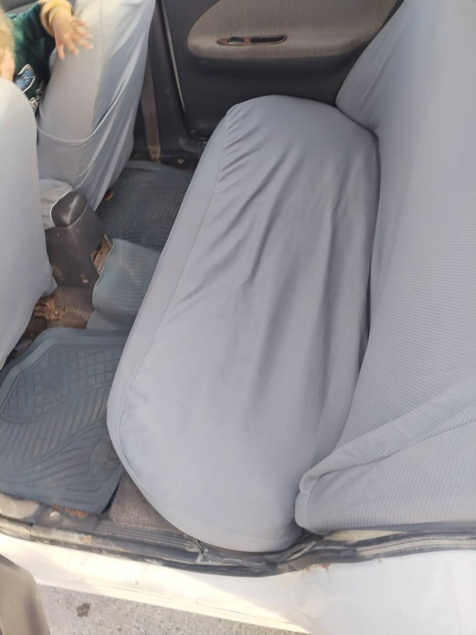 كيه سيفيا موديل 97 للبيع رقم ديالى السياره خير من الله محرك قبل فتره مجفت العنوان صاحب السياره ديالى بلدروز  السعر 35/الرقم ***********
