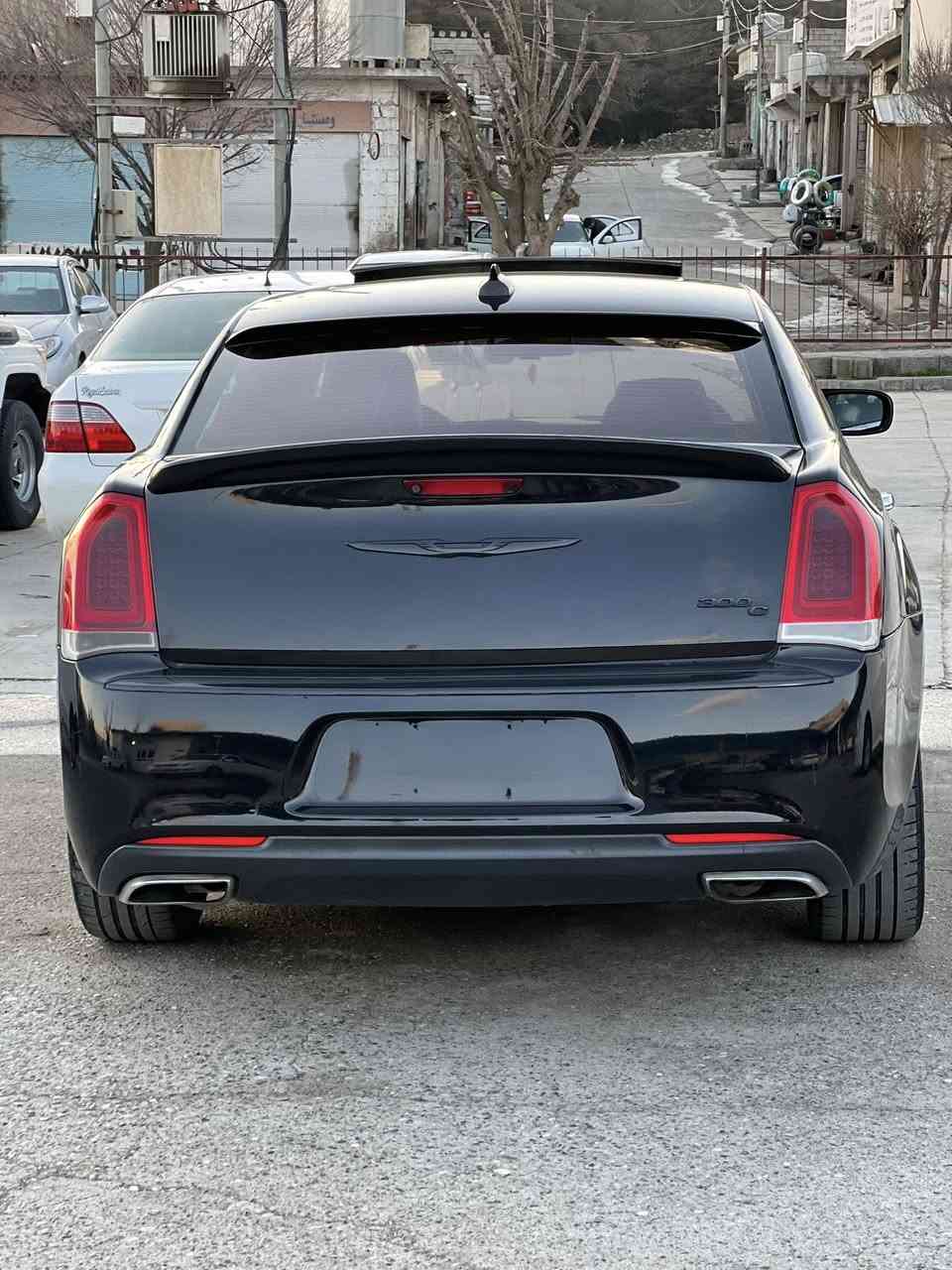 ئؤباما ٢٠١٦
ليزه ري دوبه ي 
براوه 
سه قف و حيزامي به شه رته
ليدراوي نيه 
كراوه به ٢٠٢٢
له حيه شؤر پيش گه وره 
لايتي ٢٠٢٢ بؤ به سراوه
فول مواسفات 
پانؤراما 
شه غال
شاشه گه وره 
گيرماوس 
كاميرا 
چوار كوشن ساردوگه رم 
سوكان هيته ر
كوشن خه زن 
كوشن جلد و كوشن كاره بايي 
ته بريد مه ركه زي
چوار تايه و ويلي S   ٢٠٢٢ بؤ به سراوه
ئاوينه باتمان 
گيرومه كينه و كاره بايي به شه رتي ١٠ فيته ر
نوقساني نيه 
كامل پيش و پشتم توند كردوه ته وه 
چركه ي تيدانيه 
هه مووگياني به شه رت
شوين قه لا دزي 
سه ياره كه يه ك چال و شوختي نيه 
***********
