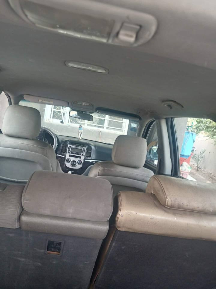 بيع مستعجل 🚘🚘
سنتافيا موديل 2009 وارد امريكي 
حادثها جاملغ امامي يمين مابيها اي صبغ كما موضح في الصورة 
رقم بغداد وتحويل مباشر من صاحبها الشرعي 
السعر ١٠٥ ورقة وبيها مجال 
افلح من صلى على محمد وال محمد 
رقم الهاتف *********** بغداد, العراق
