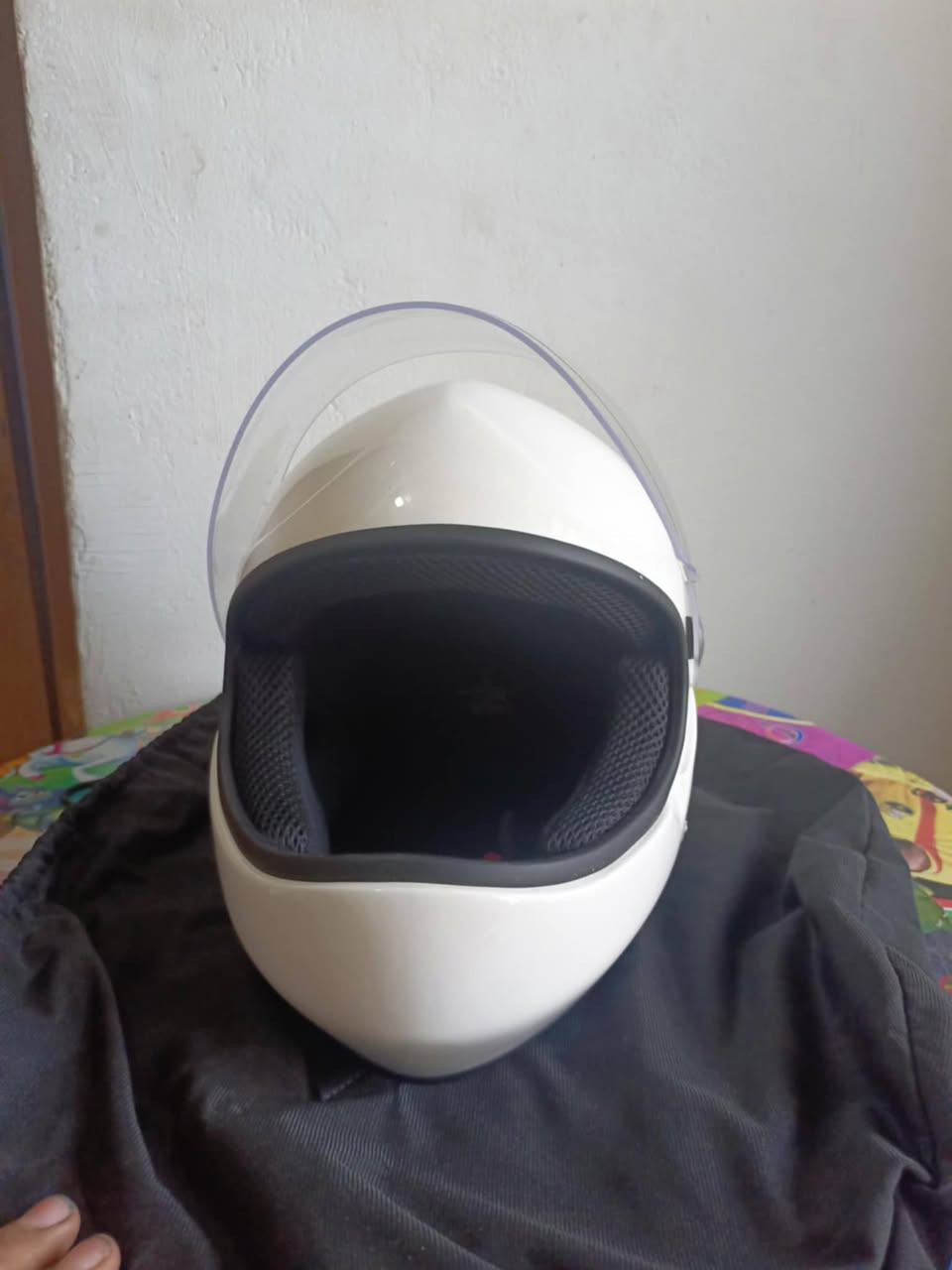 السلام عليكم
خوذة قفاز أصلية 
السعر 100 الف الوحده 
متوفر توصيل 
***********
