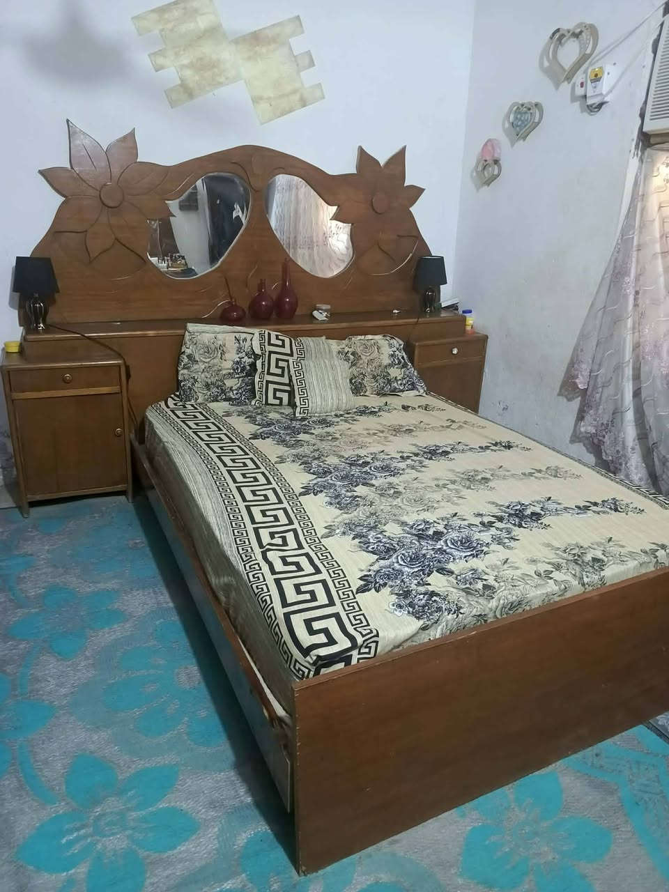 سلام عليكم غرفة خشب للبيع مو تسكام بس خشبها قوي وثكيل للبيع ب300 وبيها مجال وكاونتر فقط ملحق وارضي 225 وبي مجال تسكام  وساحبه مال دهون ب40 وصحن 60 وجرباية ام نفرين ب70  عنوان خلف المعهد التقني


**إذا كنت صاحب هذا الإعلان وتريد حذفه لأي سبب، رجاءا أرسل رسالة إلى الدعم الفني**