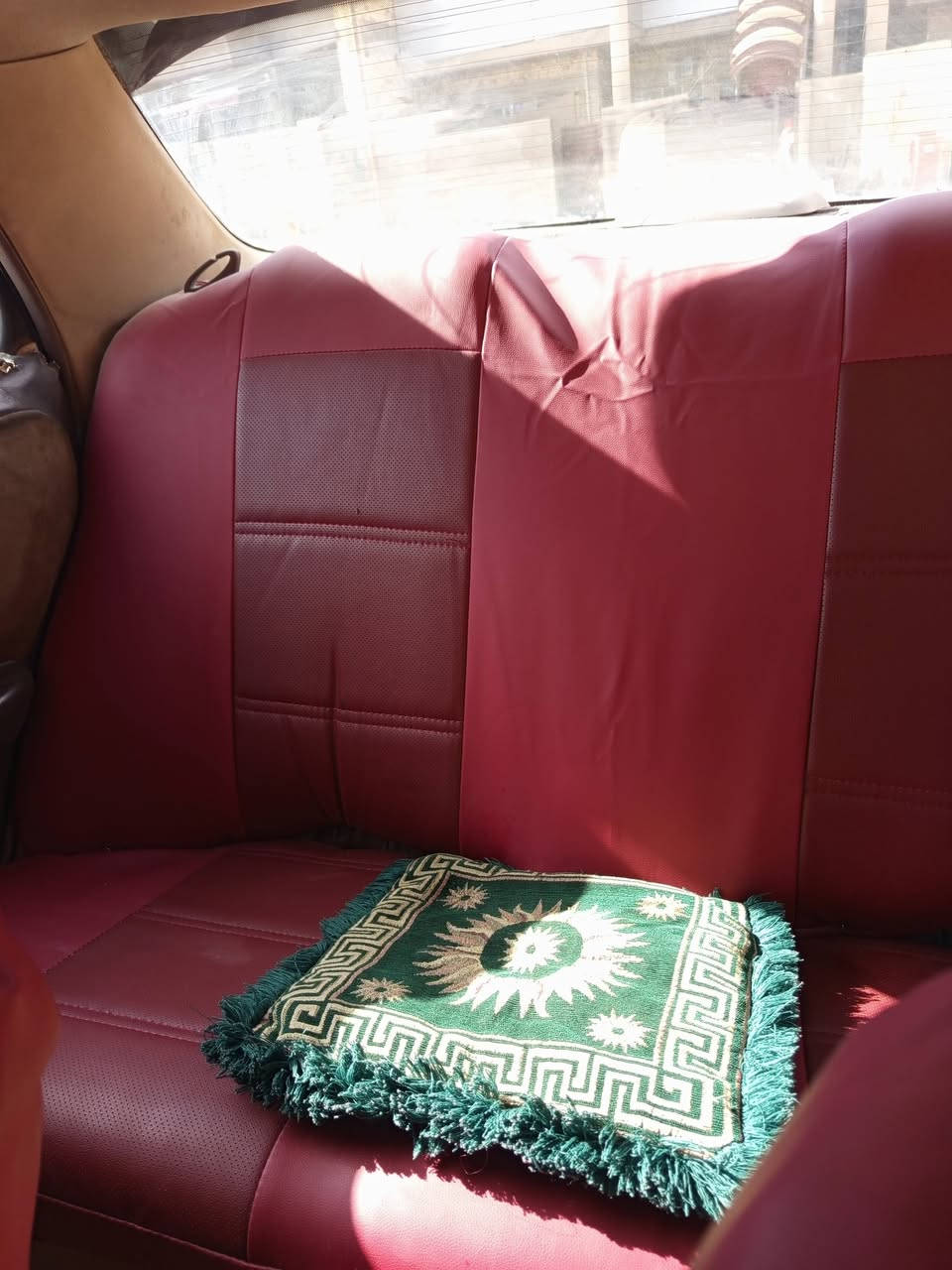 سياره كرسته للبيع محرك وكير ونجي رقم كربلاء جاهزه من كلشي مابيها شي مو شغال تبريد شغال ثلج حداديه% 100ترايك وين متريد السعر 47 وبيها مجال مكان السياره الكوت مركز المدينه رقم الهاتف ***********
