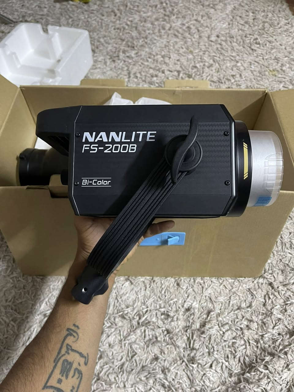 بيع إضاءة Nanlite FS-200B Bi-Color احترافية (جديدة/نظيفة جداً) السعر 300 الف


**إذا كنت صاحب هذا الإعلان وتريد حذفه لأي سبب، رجاءا أرسل رسالة إلى الدعم الفني**