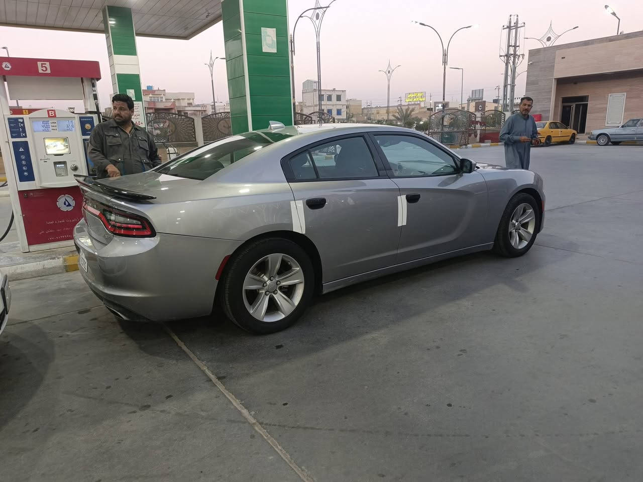 سلام عليكم جارجر2016 اصل داخله كلين العراق بس نطخت بيدي تبديل بنيد  وجاملق وجاهزه من كلشي‬‏ اجاهزه مكينه كير حداديه منضومة تبريد لايت زنون رقم انكليزي ذي قار السياره جاهزه ع اخر حبايه مكان السياره الناصريه شطره
اراوس النتره او ابتيمه
‏‪***********‬‏
***********
