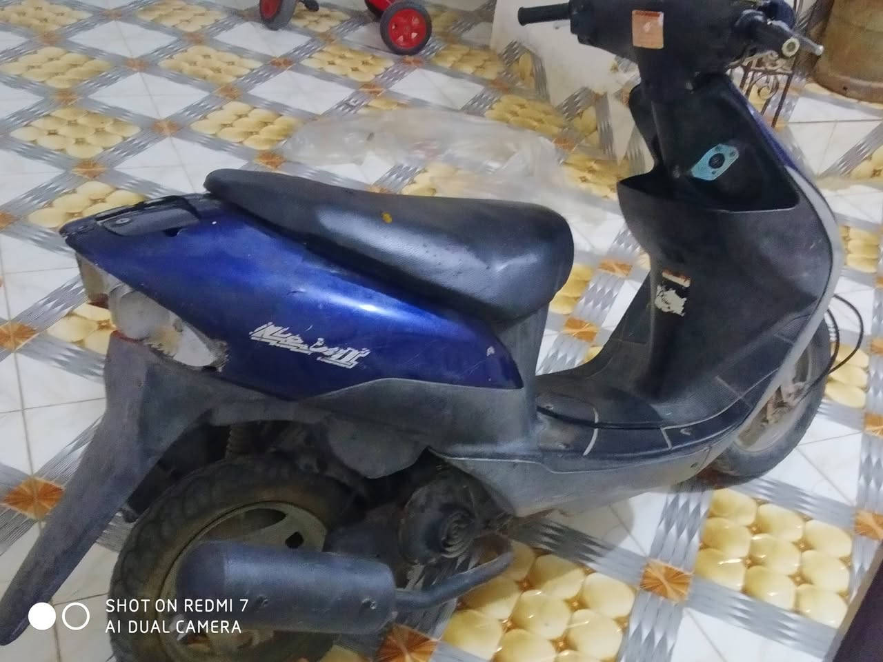 السلام عليكم دراج سوسوكي عطل كايم مكين السعر 100.   وبيها مجال


**إذا كنت صاحب هذا الإعلان وتريد حذفه لأي سبب، رجاءا أرسل رسالة إلى الدعم الفني**